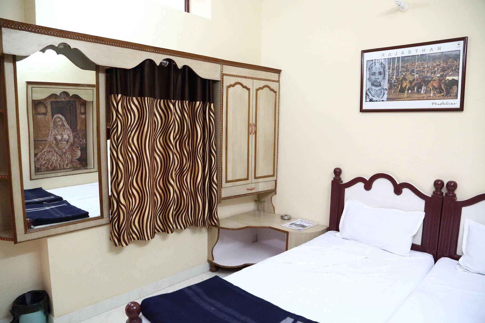 จีไรฮาเวลลิ Hotel จ๊อดปูร์ ภายนอก รูปภาพ